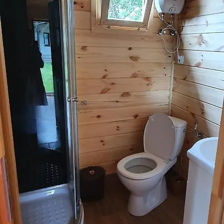 Nyaraló Drewniany Nad Jeziorem