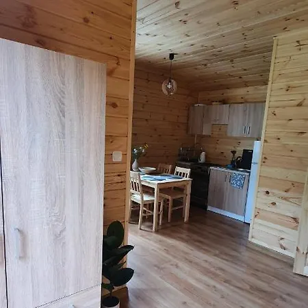 Drewniany Nad Jeziorem *