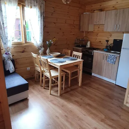 Σπίτι διακοπών Drewniany Nad Jeziorem Zełwągi